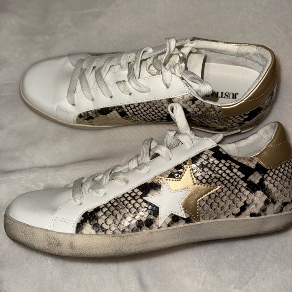 JustFab White and Gold Snake Print Sneakers